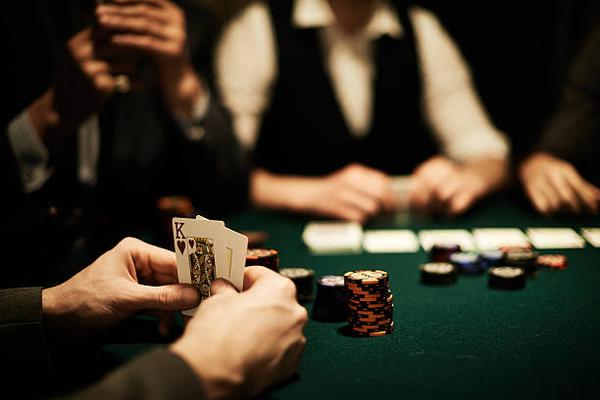 The Social Side of Poker: Building Connections and Friendships